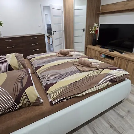 Slobody 4 Apartmán *