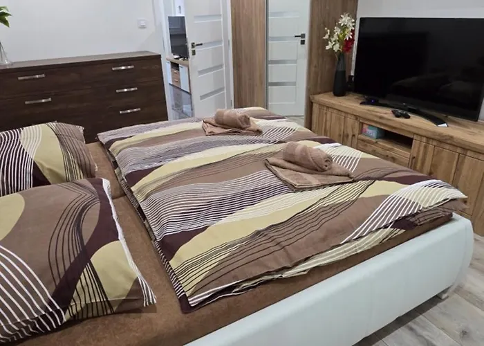 Slobody 4 Апартаменты *